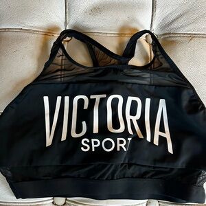 Victoria sport racer back sports bra black sz med good condition